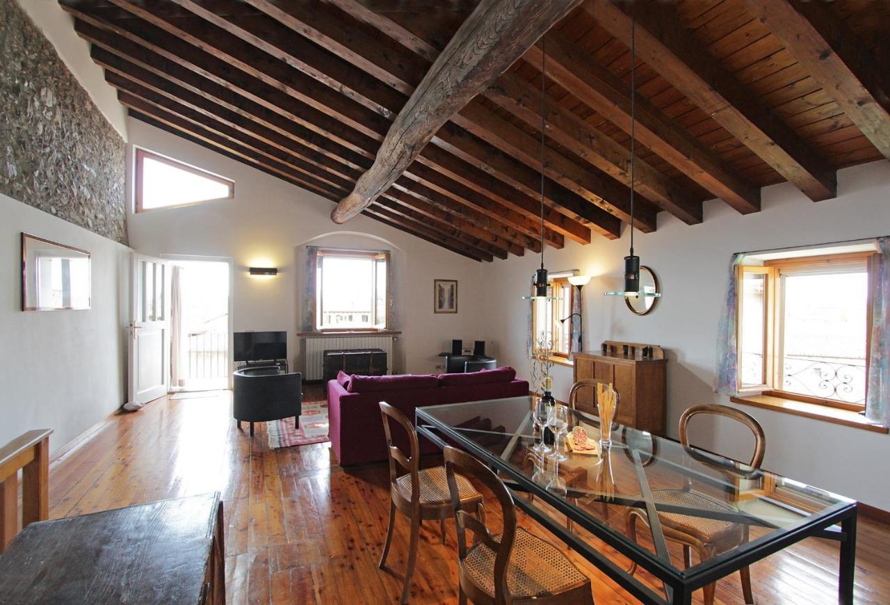 Casa Marsilva - Holiday Apartment With Roof Terrace, Near The Lake Toscolano Maderno Dış mekan fotoğraf